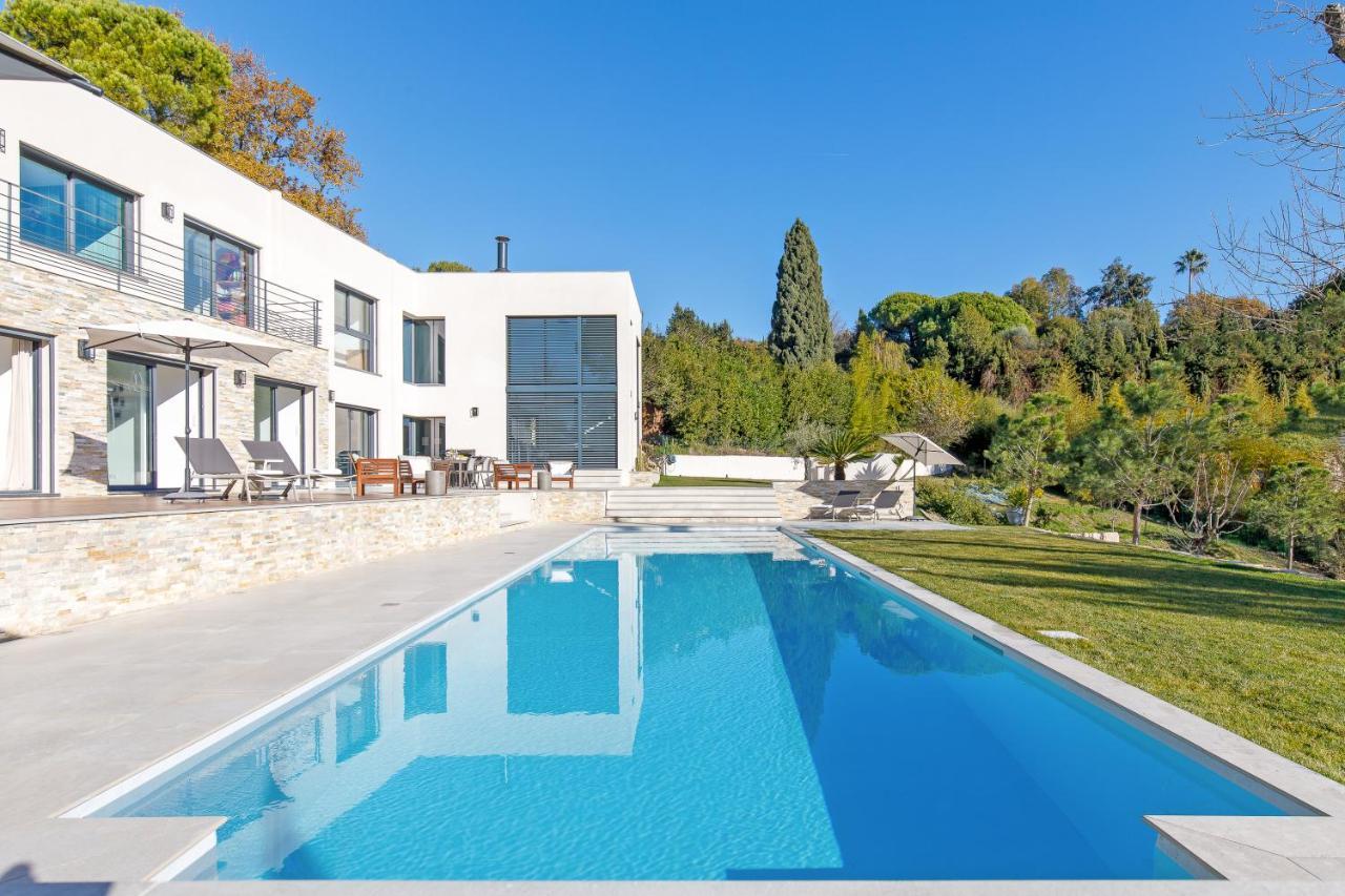 מוגין Villa Soha - Luxury Bed & Breakfast מראה חיצוני תמונה